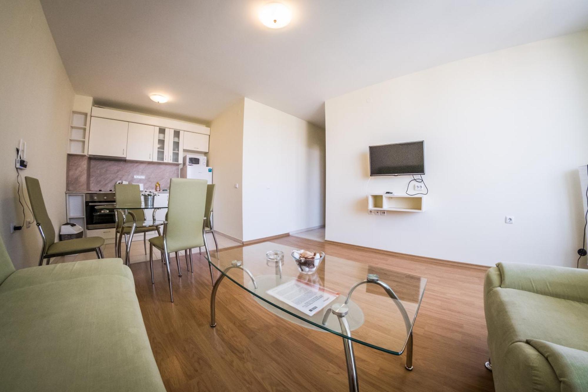 Holiday Garden Resort Sunny Beach Ngoại thất bức ảnh