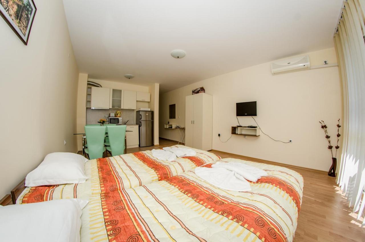 Holiday Garden Resort Sunny Beach Phòng bức ảnh